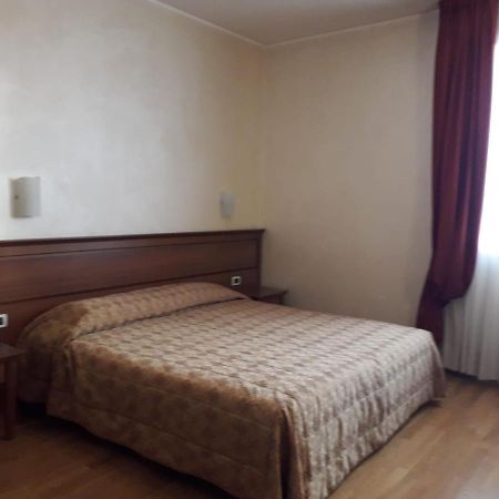 Albergo Ristorante Campanile Azzurro Villafranca Padovana Eksteriør billede